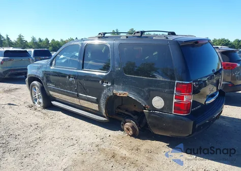 2007 Chevrolet Tahoe K1500 из США, поврежденный, VIN 1GNFK13037J324366
